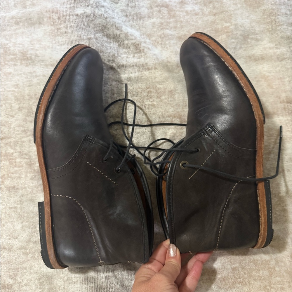 Timberland Men's Dark Brown Chukka Boots